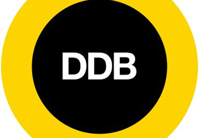 DDB تنفذ حملة دعائية لشركة Glamour