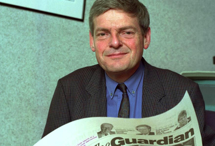 وفاة بيتر بريستون يهز أوساط الصحافة البريطانية