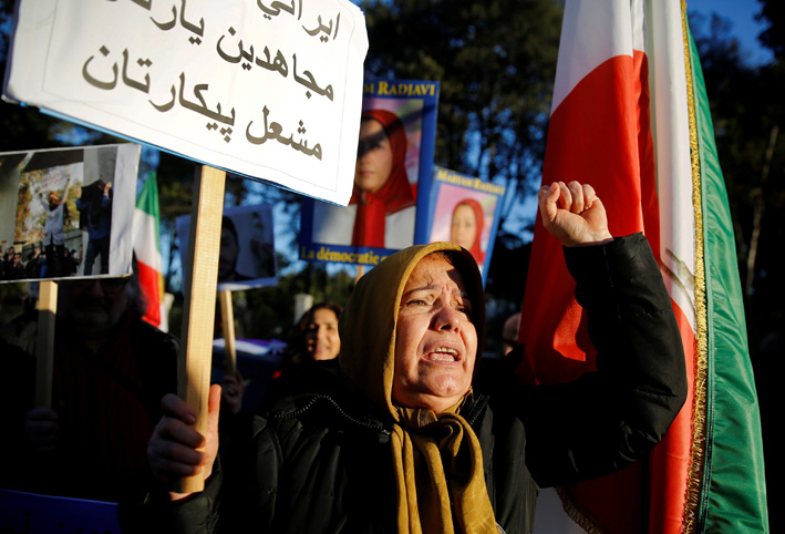 كيف تناول الإعلام الإيراني الاحتجاجات؟