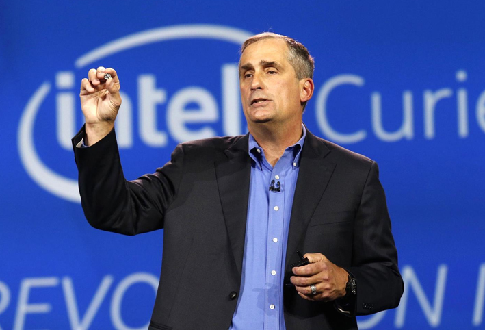 إقالة المدير التنفيذي لشركة Intel بسبب علاقة مع إحدى الموظفات