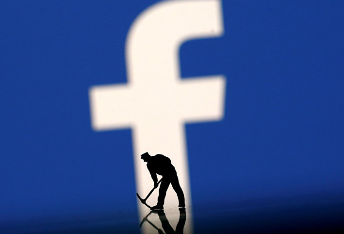 فيسبوك يواجه ادعاءات جديدة بالتمييز ضد المرأة