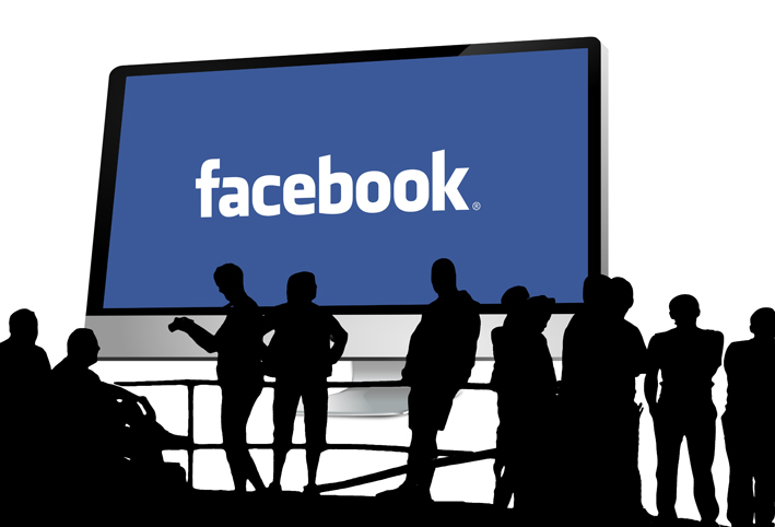 فيسبوك يحذف 810 من الصفحات والحسابات لنشرها أخباراً كاذبة